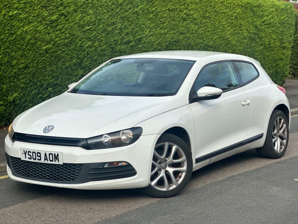Volkswagen Scirocco 2.0 Tdi Euro 4 White #2