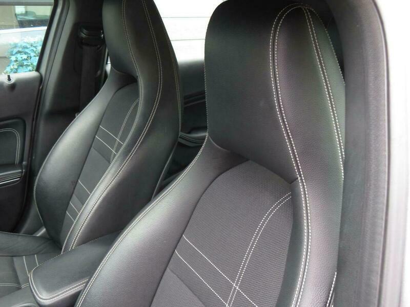 Mercedes-Benz A Class 2.0 A250 4Matic Engineered Black #21