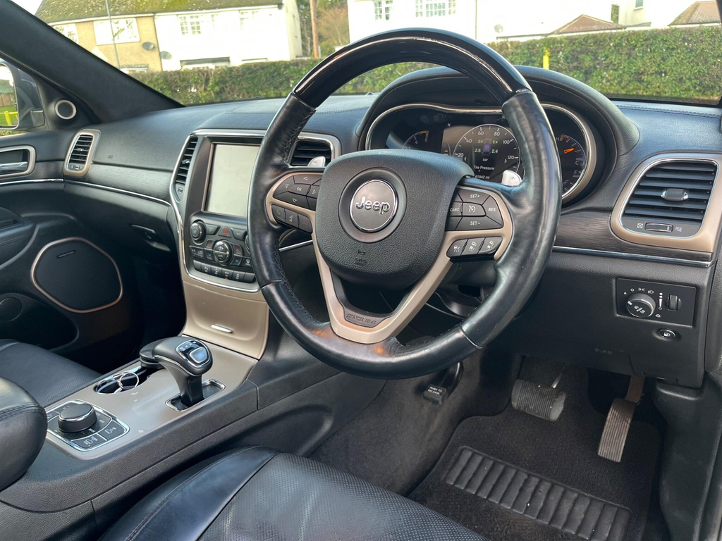 Jeep Grand Cherokee V6 Crd Summit Black #16