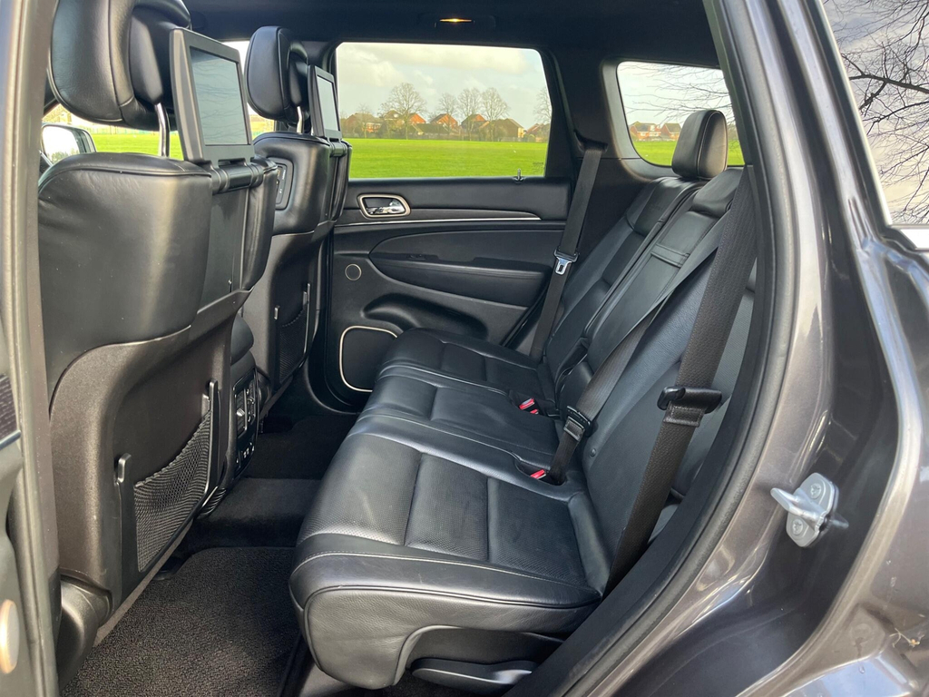 Jeep Grand Cherokee V6 Crd Summit Black #27