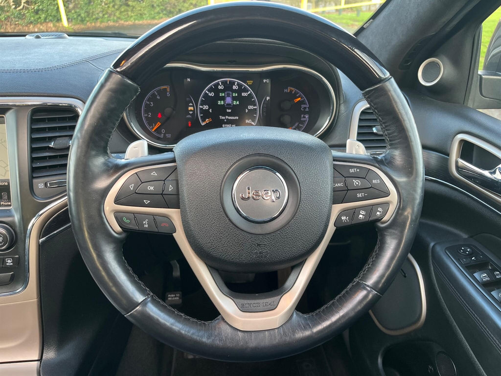 Jeep Grand Cherokee V6 Crd Summit Black #23