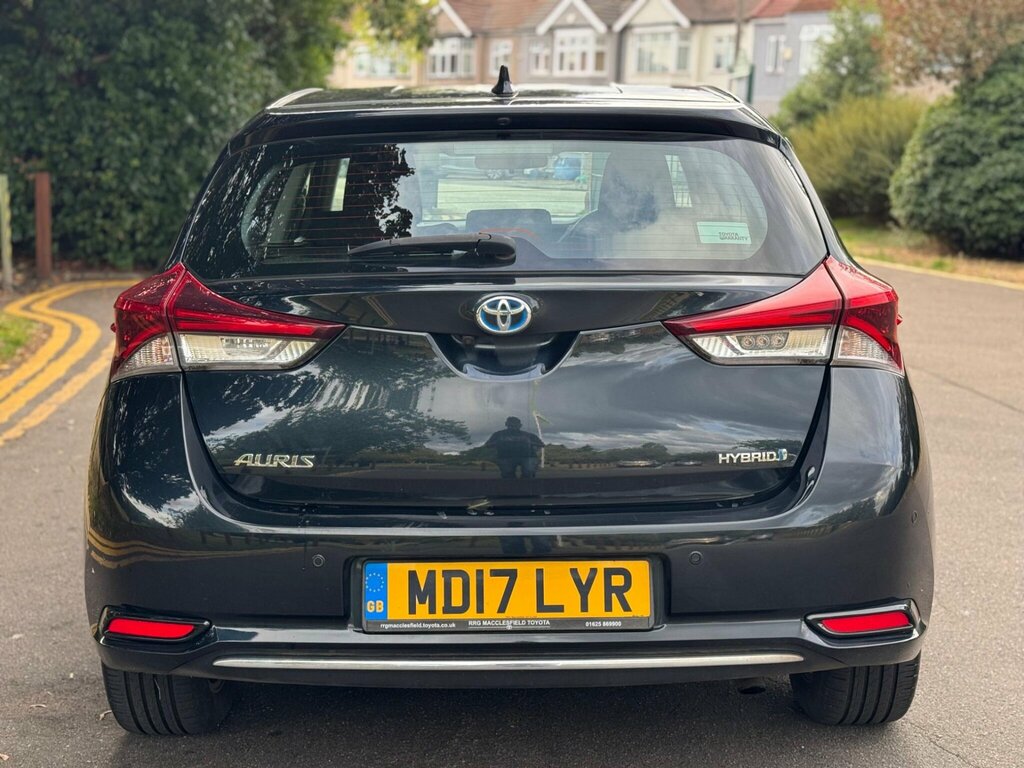 Toyota Auris Excel Black #8