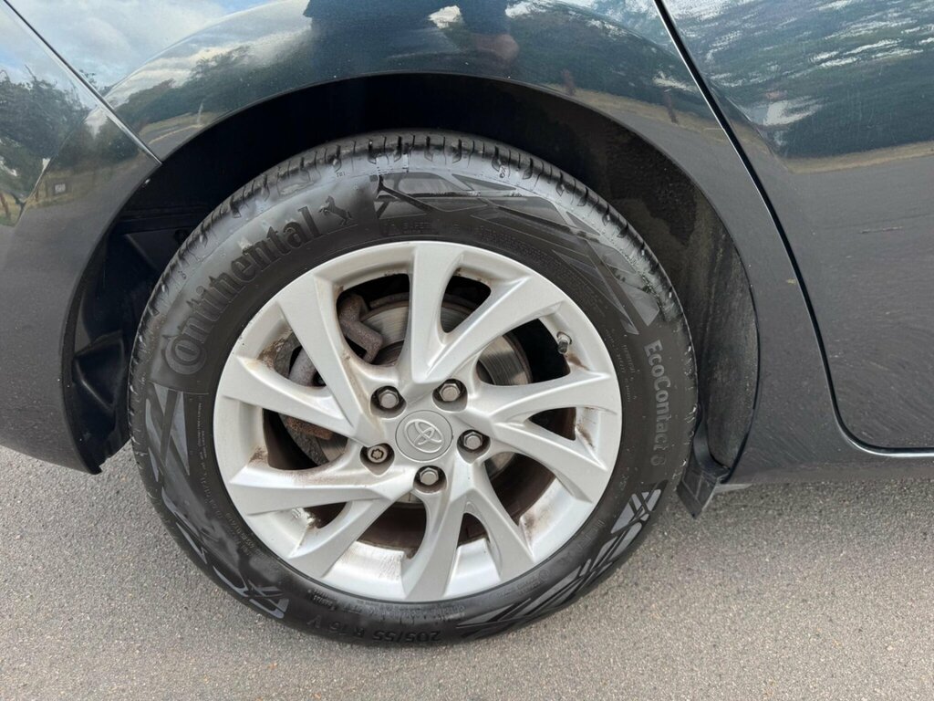 Toyota Auris Excel Black #35