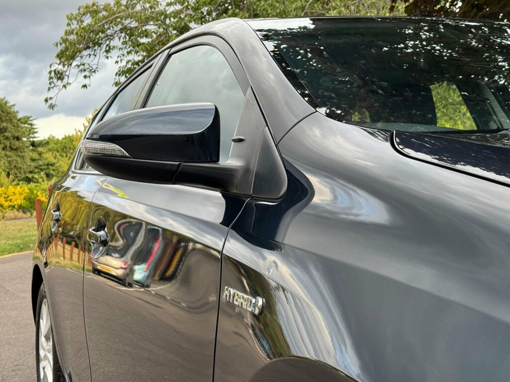 Toyota Auris Excel Black #42