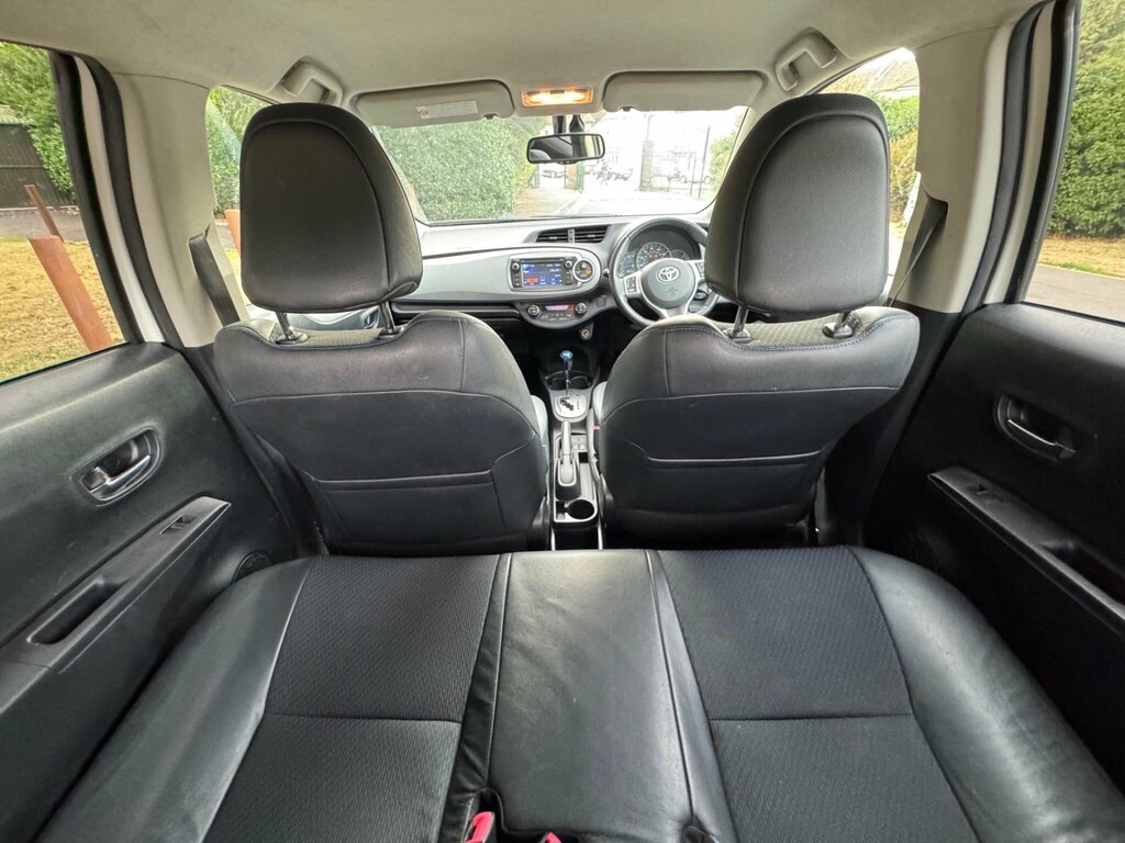 Toyota Yaris Hatchback White #52