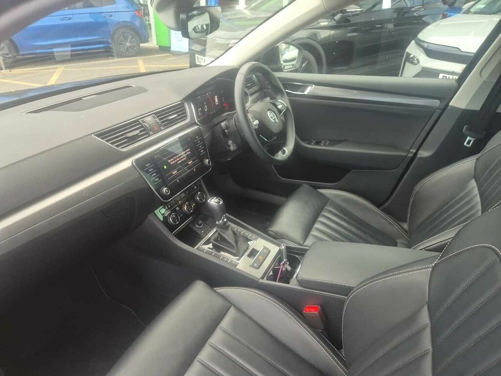 Skoda Superb Se L 2.0 Tdi 200 Ps Dsg Black #2