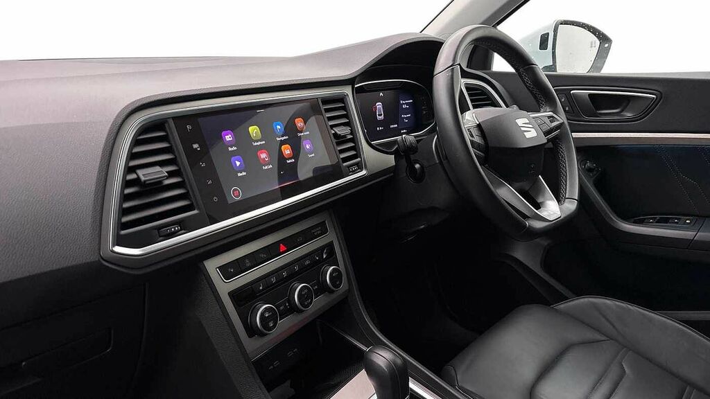 Seat Ateca 2.0 Tdi 150 Xperience Lux Dsg 4Drive YC22HXJ White #2