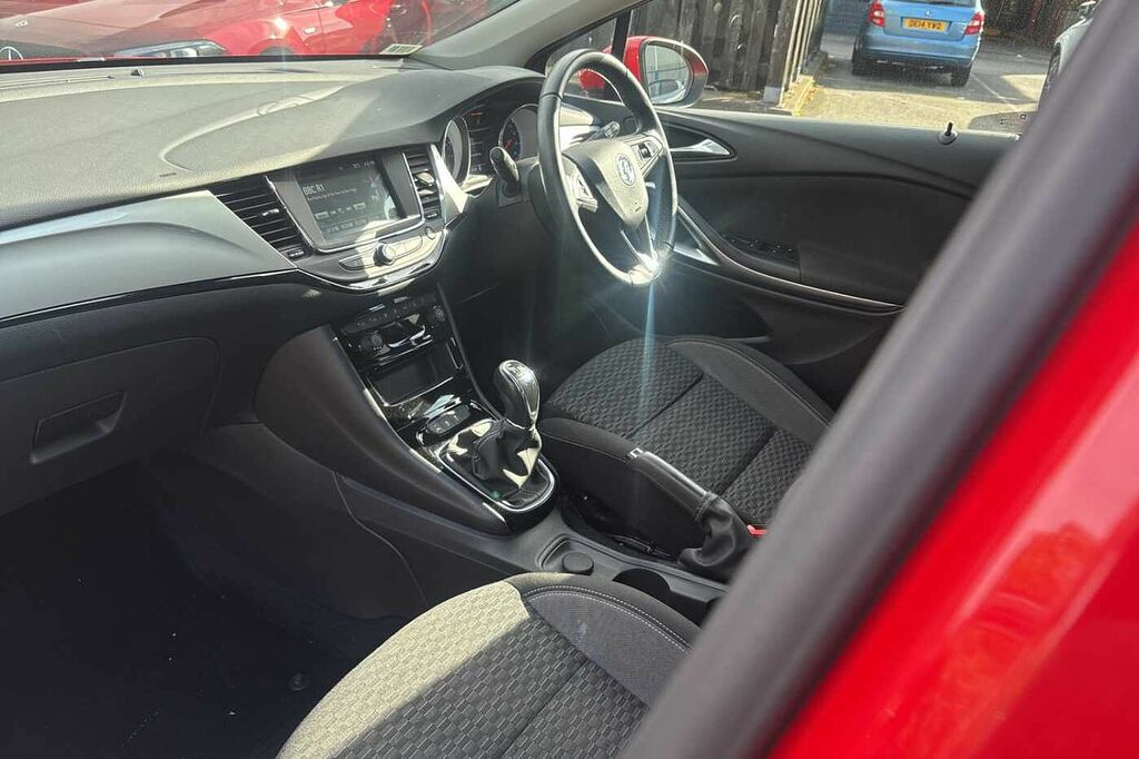 Vauxhall Astra 1.2 Turbo 145 Sri Nav DE70HCZ Red #2