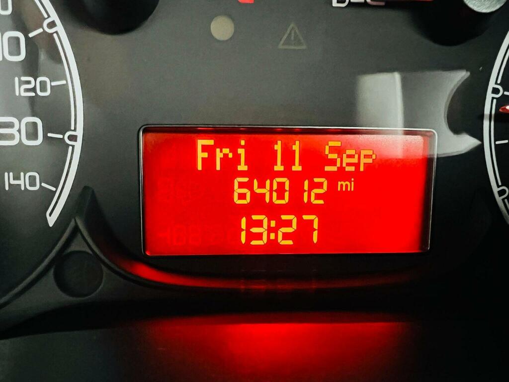 Fiat Doblo Estate 1.6 Multijet Mylife 201464 Red #4