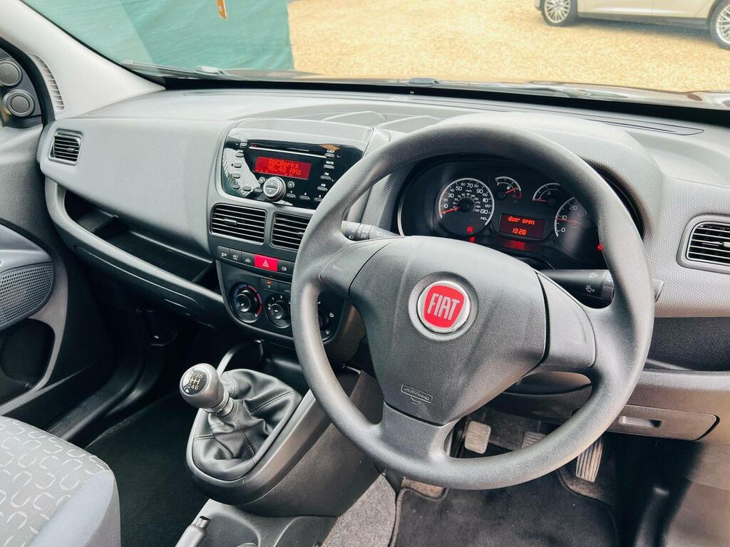 Fiat Doblo Estate 1.6 Multijet Mylife 201464 Red #2
