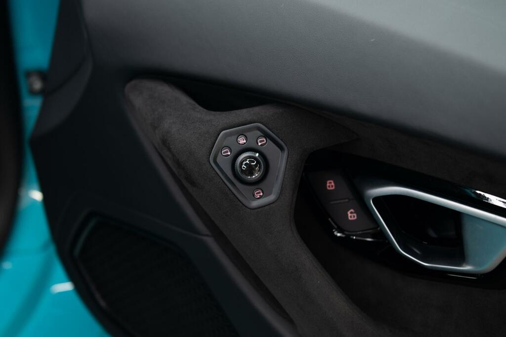 Lamborghini Huracan Coupe #16