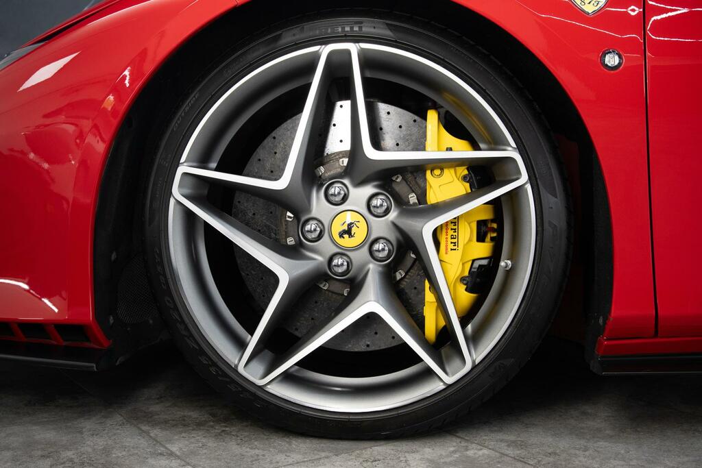 Ferrari F8 Tributo 3.9T V8 Coupe F1 Dct Euro 6 S S 720 Red #4