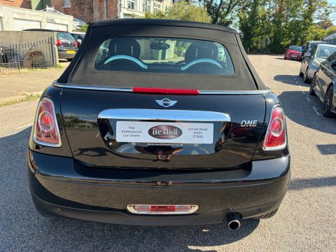 Mini Convertible 1.6L One Grey #16