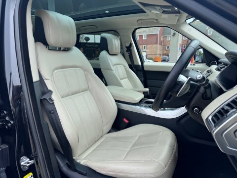 Land Rover Range Rover Sport Sdv6 Hse Dynamic Black #3