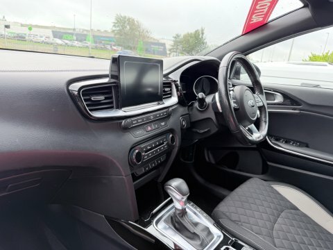 Kia Proceed 1.4L Gt-line T-gdi Black #9