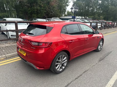 Renault Megane 1.2 Gt Line Red #2