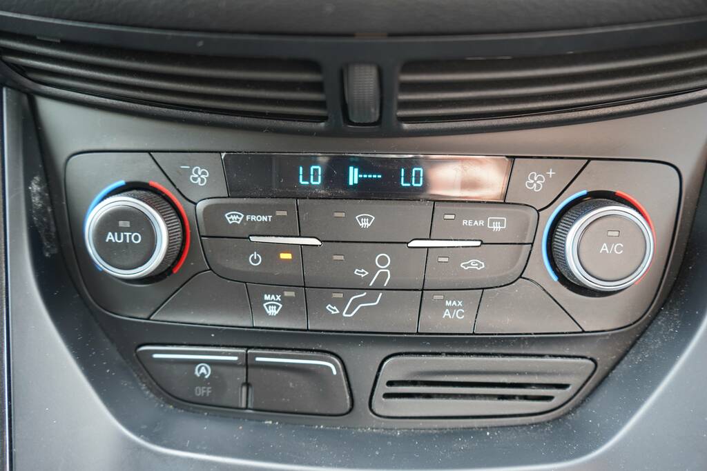 Ford Kuga 1.5T Ecoboost Titanium X Black #13