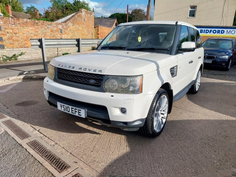 Land Rover Range Rover Sport Tdv6 Se White #2