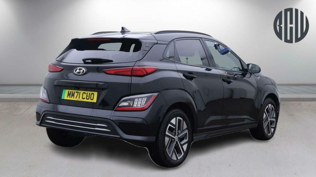 Hyundai Kona Premium Black #4