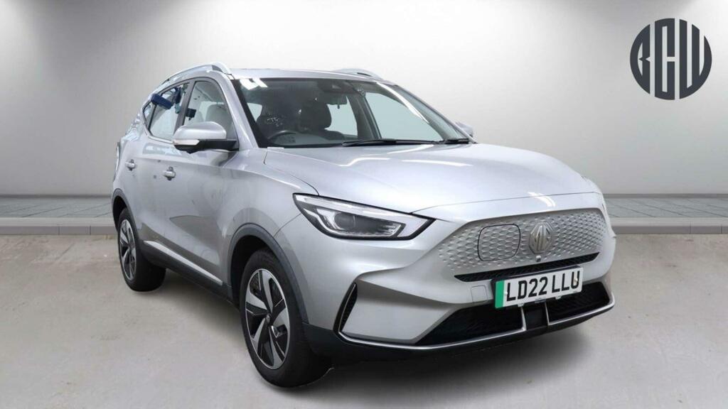 MG ZS Trophy Silver