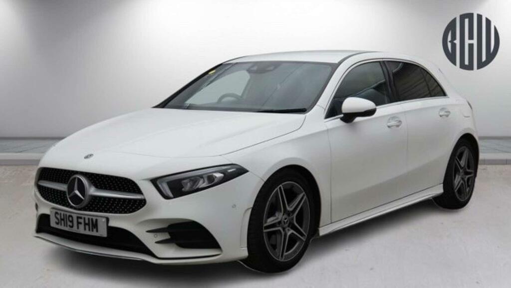 Mercedes-Benz A Class Amg Line SH19FHM White #2