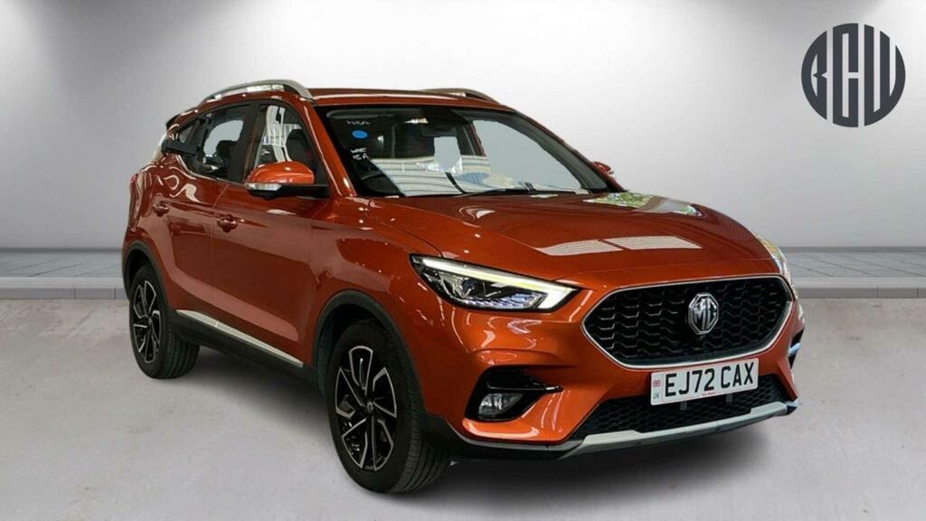 MG ZS Exclusive Orange