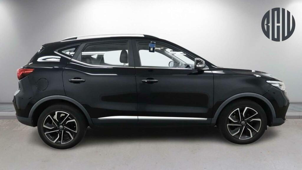 MG ZS Exclusive Black #5