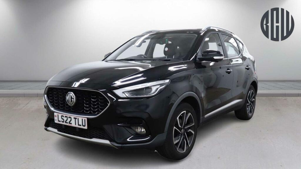 MG ZS Exclusive Black #2