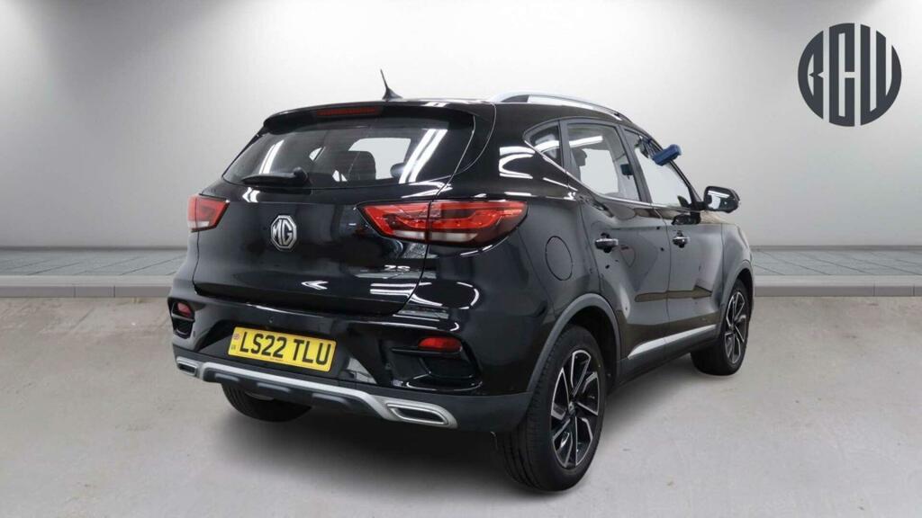 MG ZS Exclusive Black #4