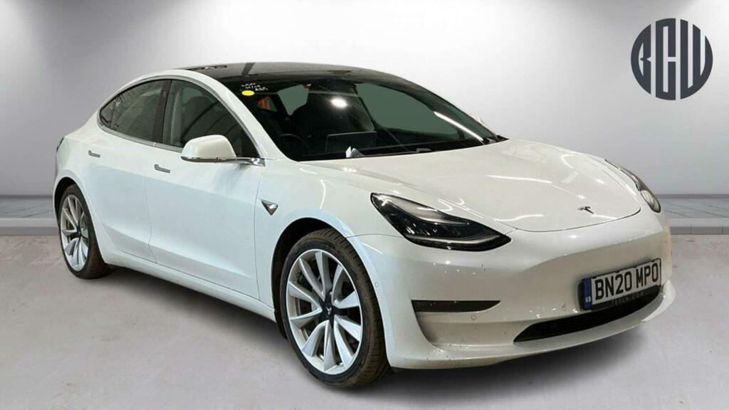 Tesla Model 3 Dual Motor Long Range 4Wde White