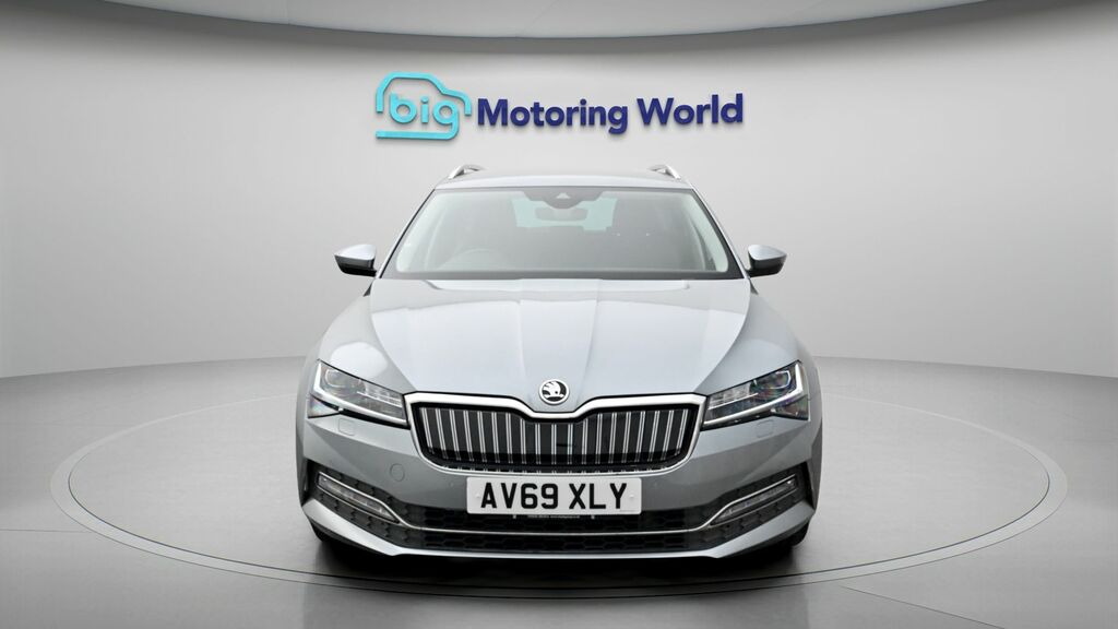 Skoda Superb Se L Grey #2