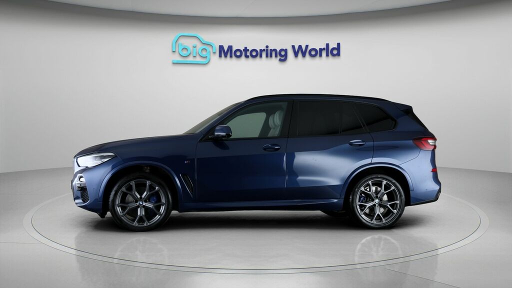 BMW X5 M M Sport KJ70KKE Blue #4