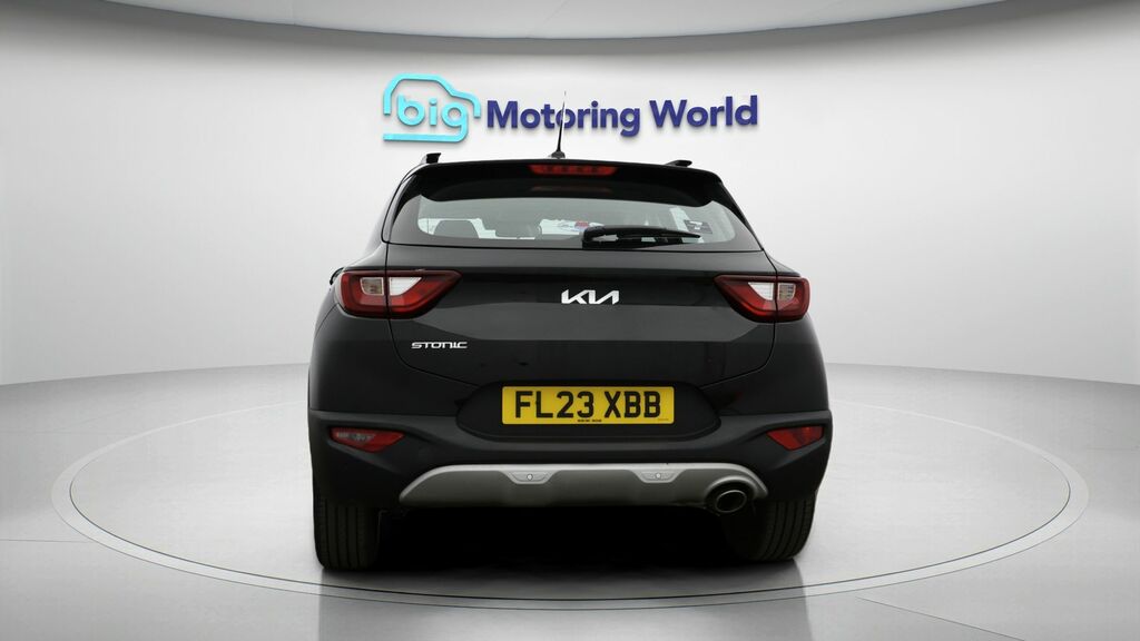 Kia Stonic 2 FL23XBB Black #6
