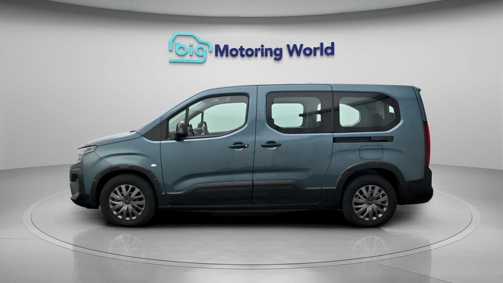 Peugeot e-Rifter Allure Blue #4
