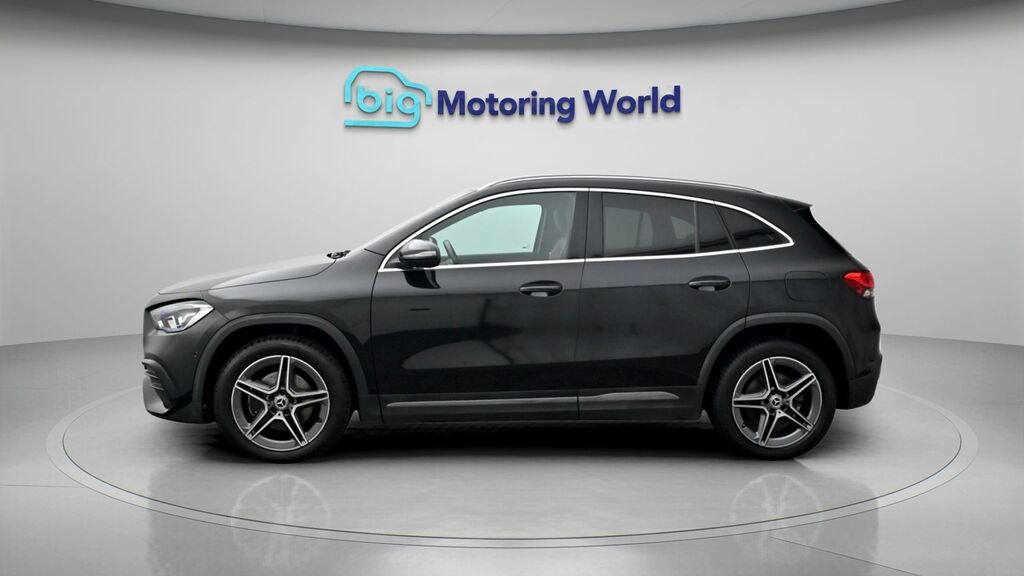 Mercedes-Benz GLA Class Exclusive Edition BU22LJC Black #4