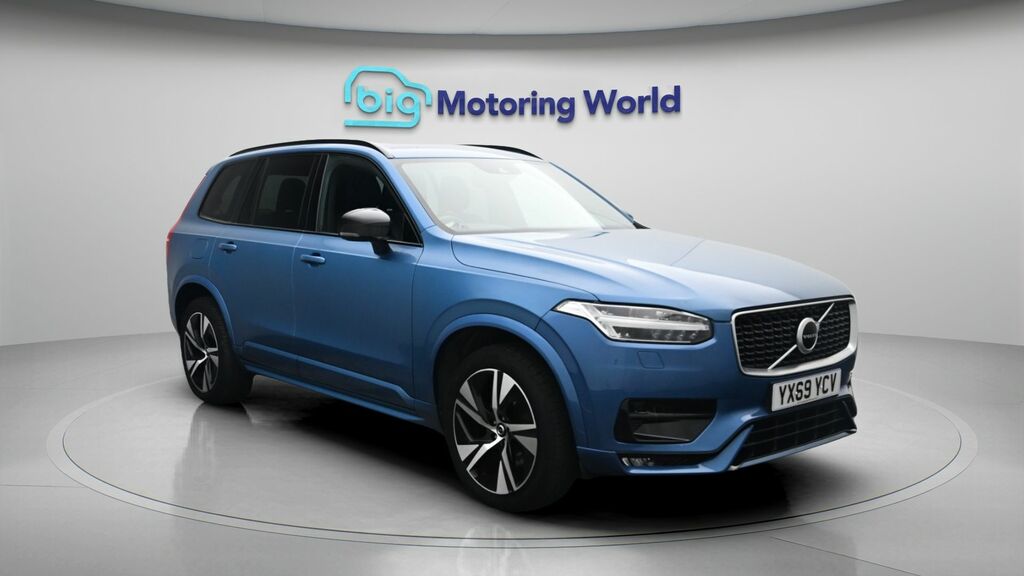 Volvo XC90 R-design YX69YCV Blue
