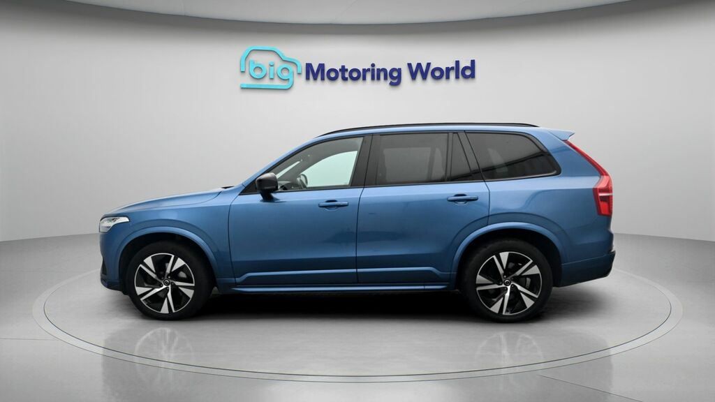 Volvo XC90 R-design YX69YCV Blue #4