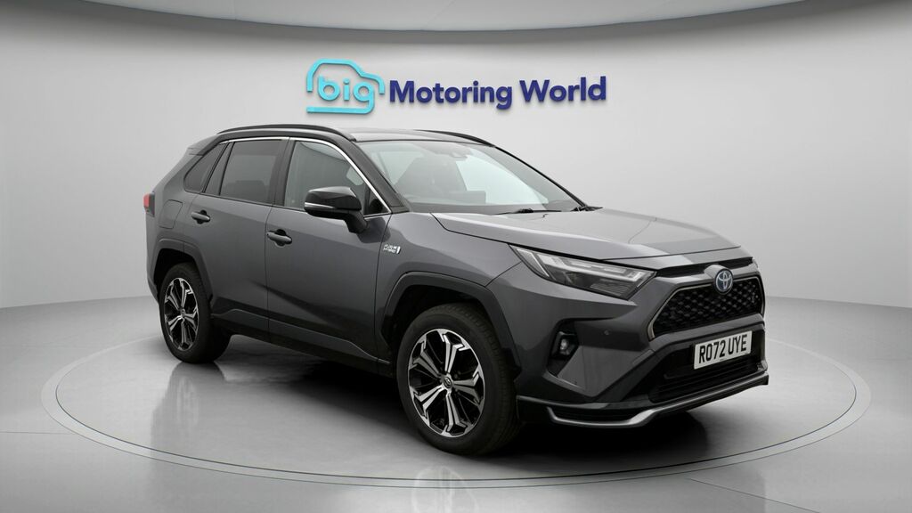 Toyota Rav 4 Dynamic Black