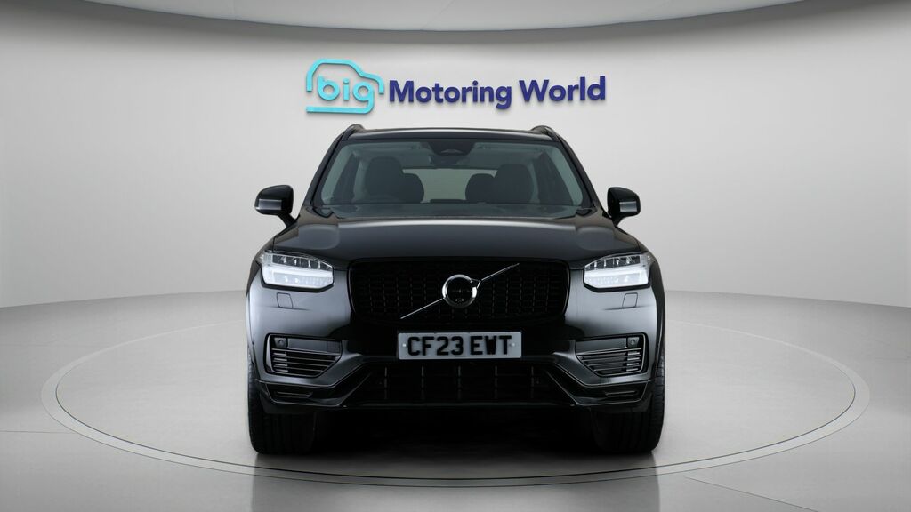 Volvo XC90 Plus Black #2