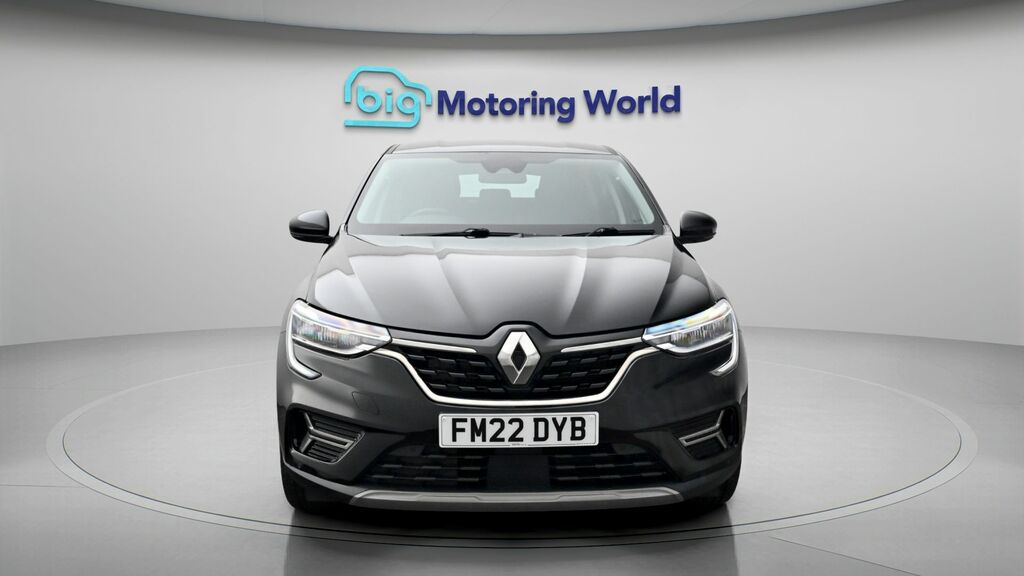 Renault Arkana Iconic Black #2