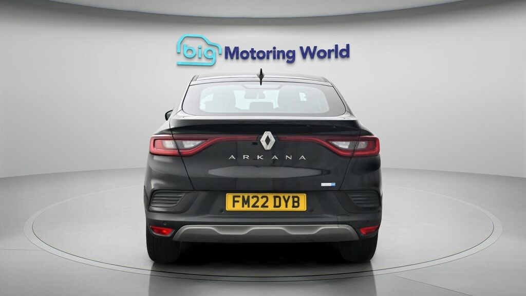 Renault Arkana Iconic Black #6