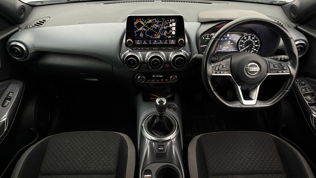 Nissan Juke N-connecta AY21SHX White #4