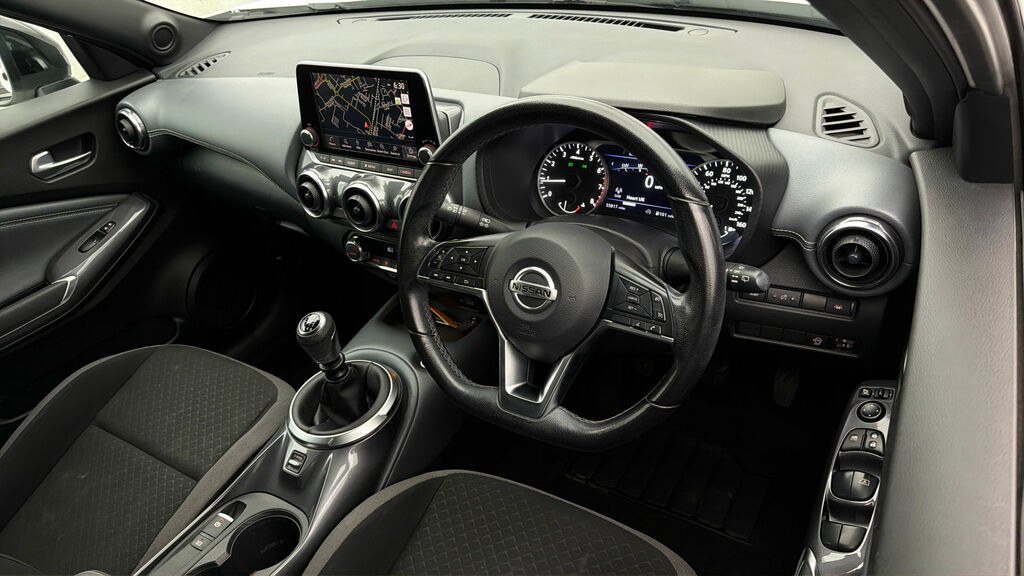 Nissan Juke N-connecta AY21SHX White