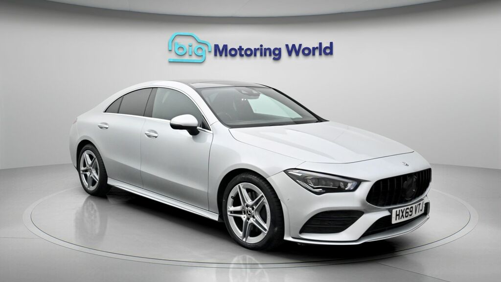 Mercedes-Benz CLA Class Amg Line Silver