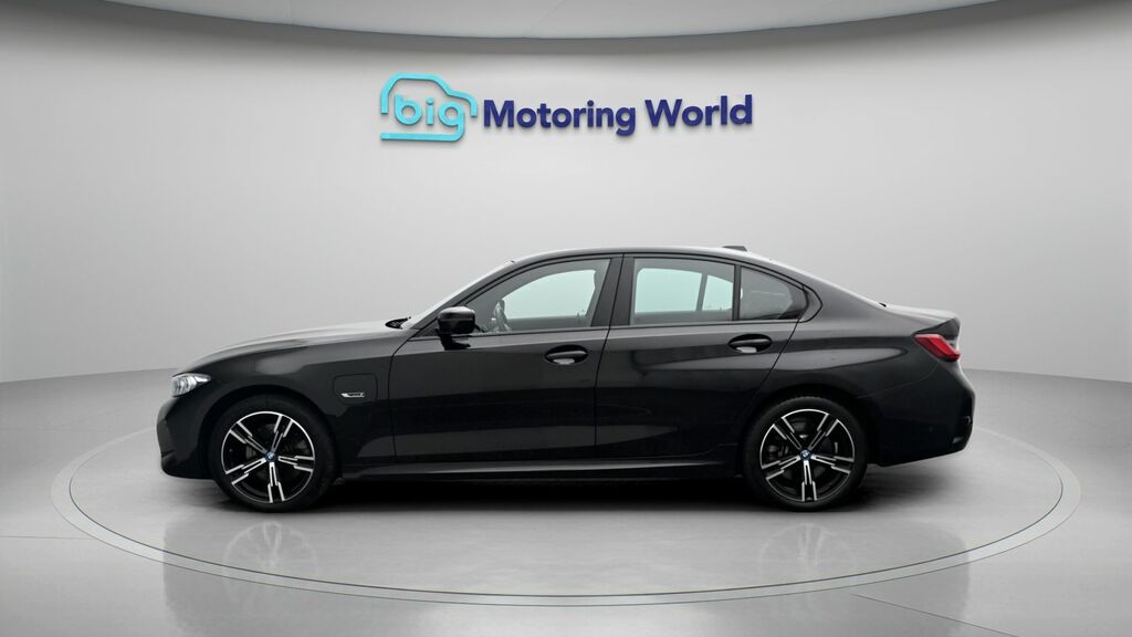 BMW 3 Series M Sport NG23BJE Black #4