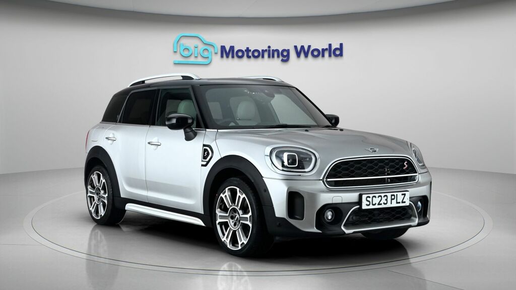 Mini Countryman Cooper S Exclusive SC23PLZ Silver