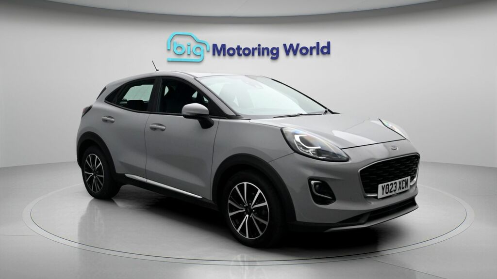 Ford Puma Titanium Grey