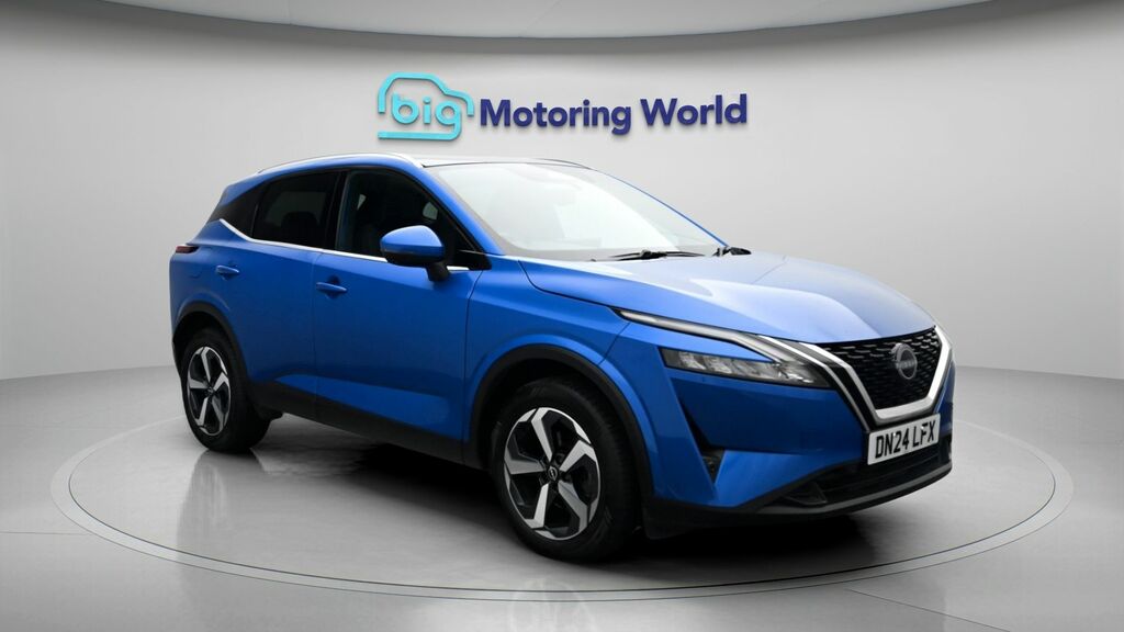 Nissan Qashqai N-connecta Blue