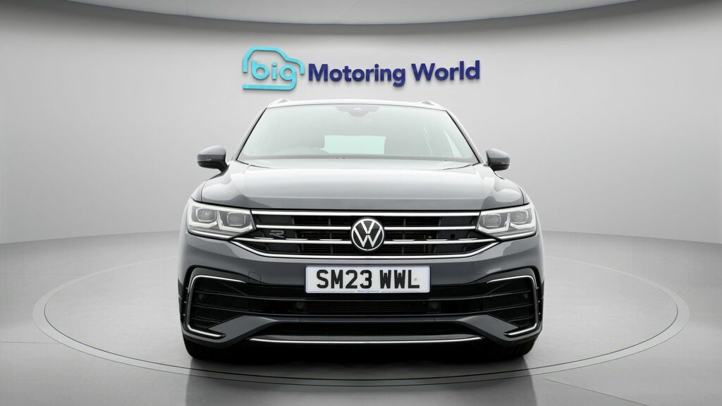Volkswagen Tiguan R-line Edition Grey