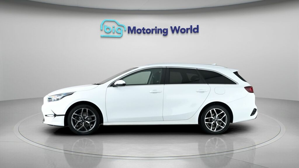 Kia Ceed 3 White #4